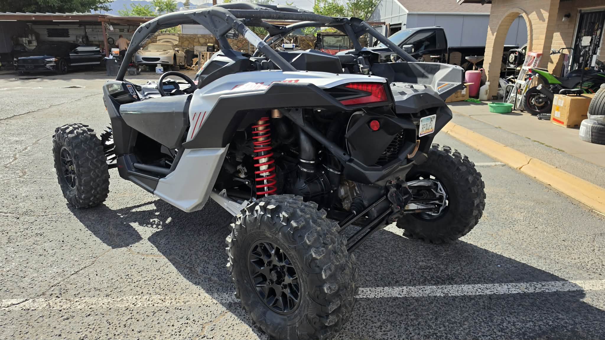 2025 Can-Am Maverick X3 RS Turbo RR V:000018 - Image 4