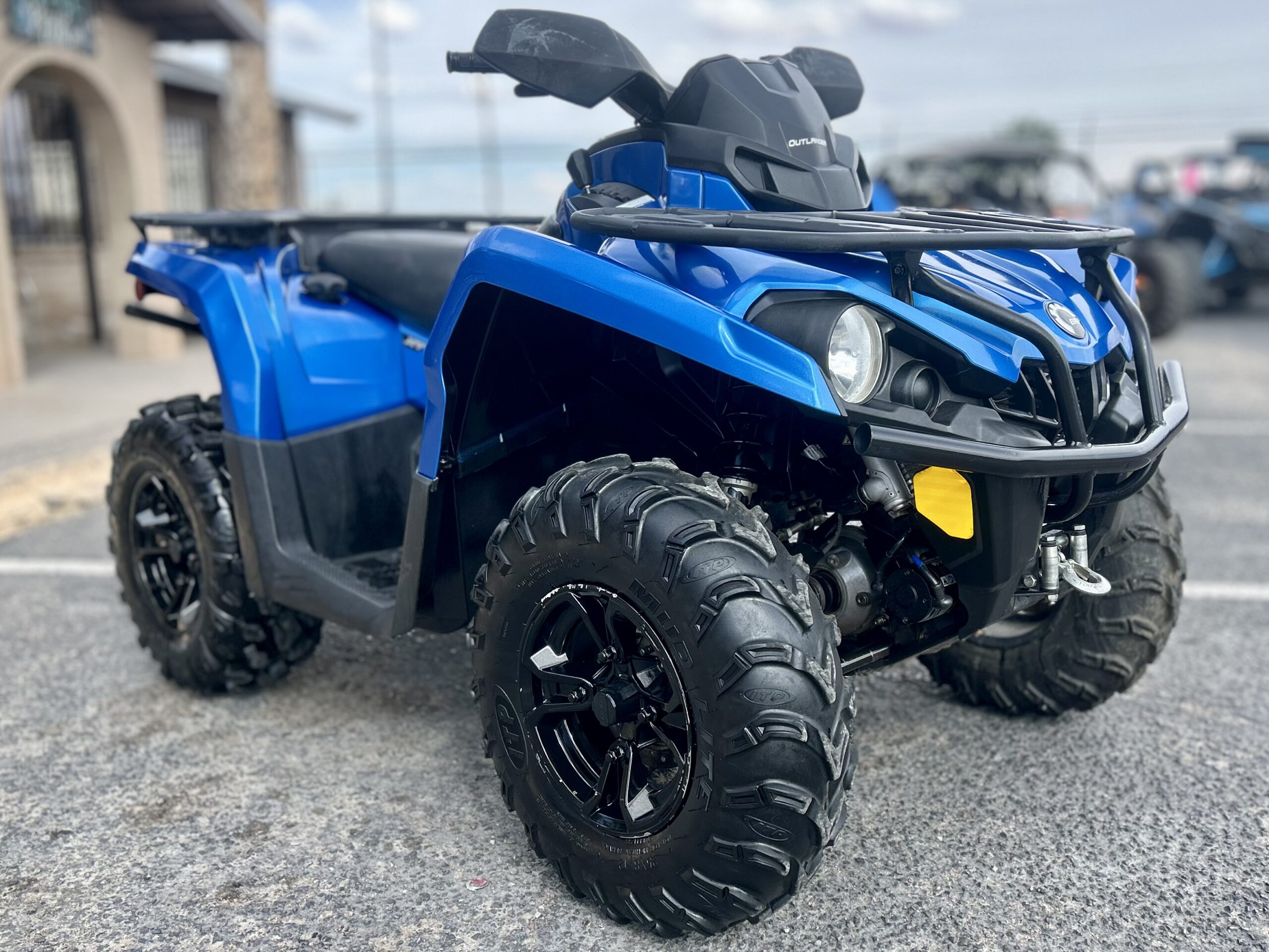 2022 CAN-AM OUTLANDER XT 570 $6,995 V:002008 - Image 2